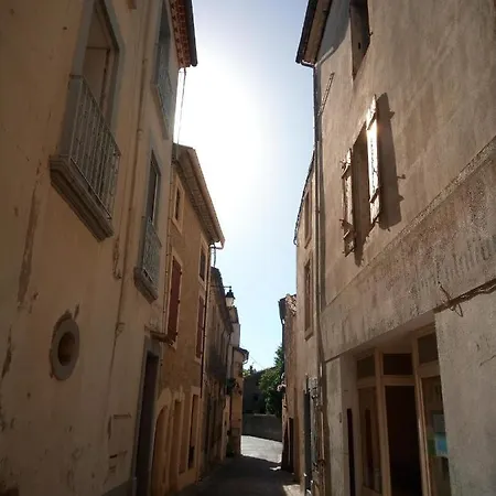 Olive View 度假居 *