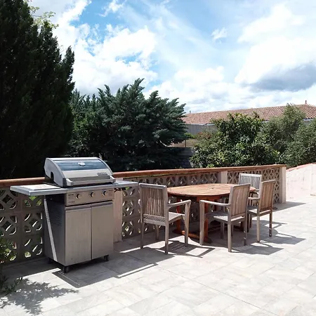 Olive View * Puissalicon